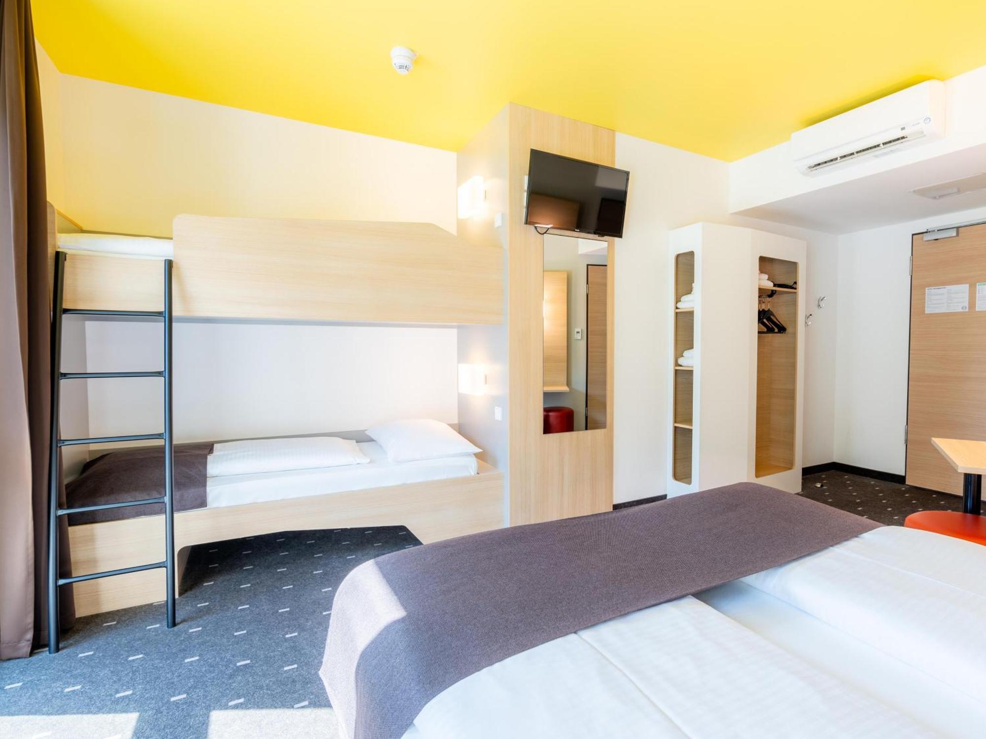 B&B Hotel Stuttgart-Zuffenhausen Ngoại thất bức ảnh