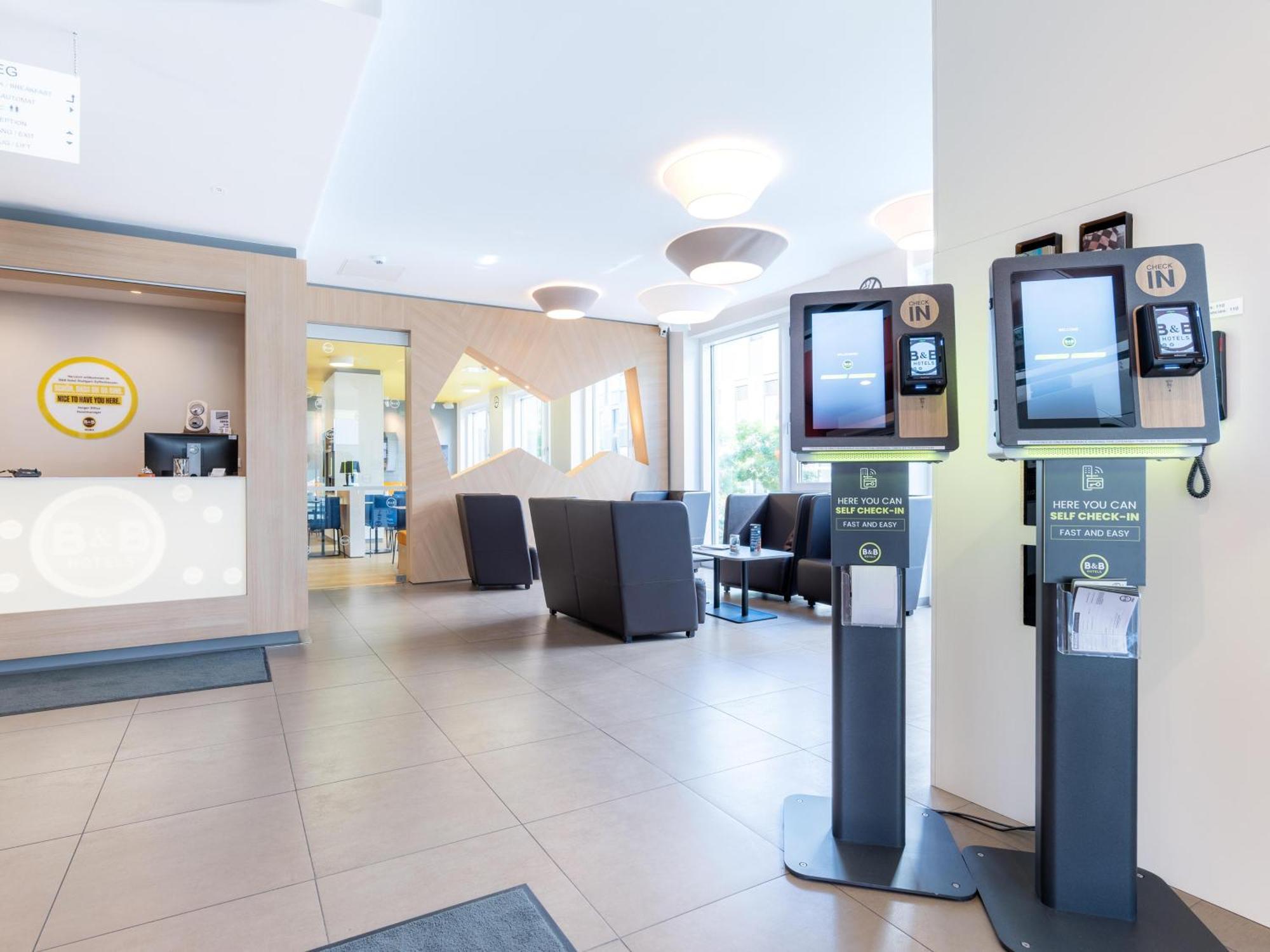 B&B Hotel Stuttgart-Zuffenhausen Ngoại thất bức ảnh