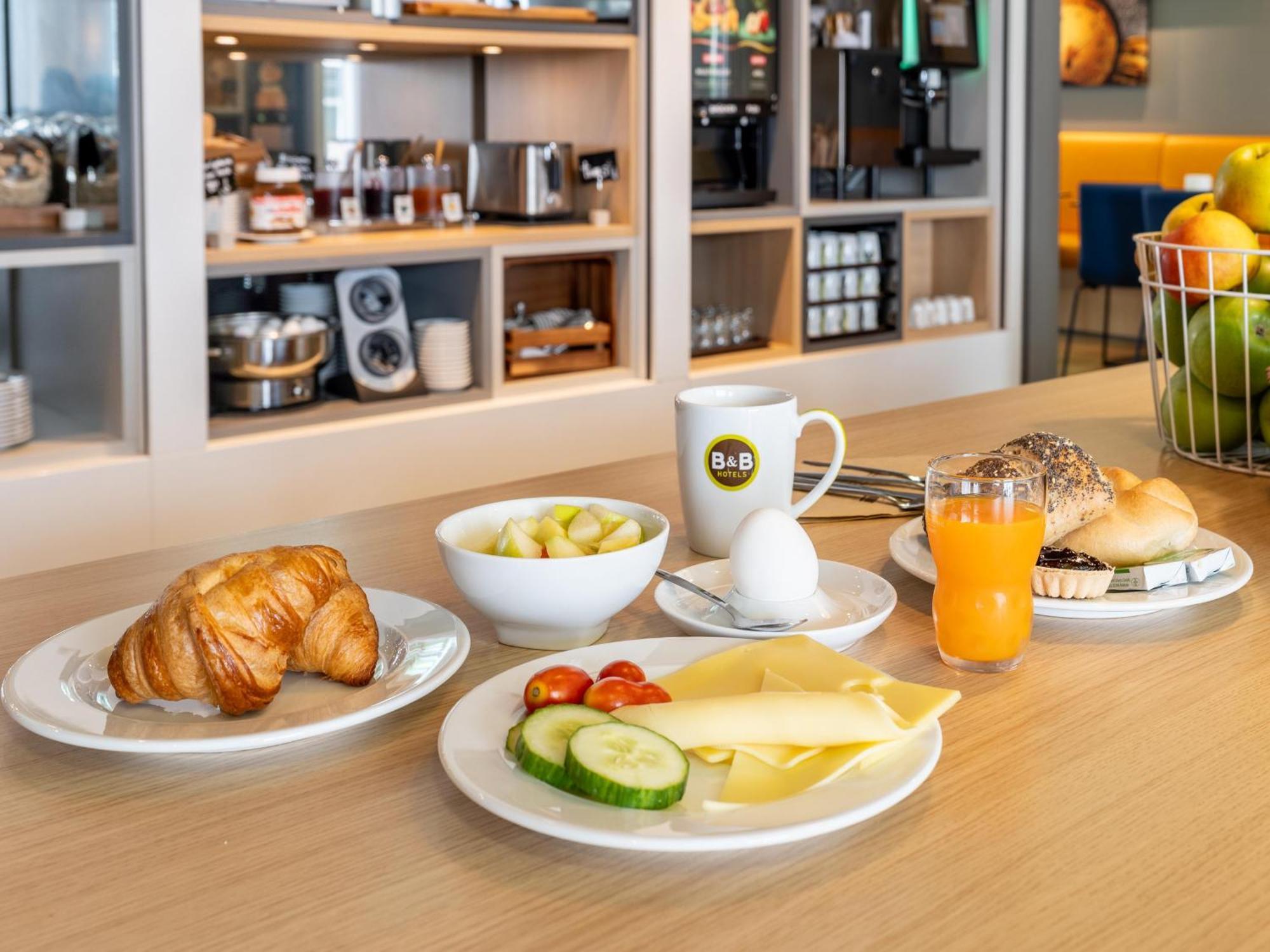 B&B Hotel Stuttgart-Zuffenhausen Ngoại thất bức ảnh